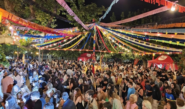 Jardim Público da Covilhã - Arraial Até os Santos Dançam e Ecrã Gigante estão de volta!