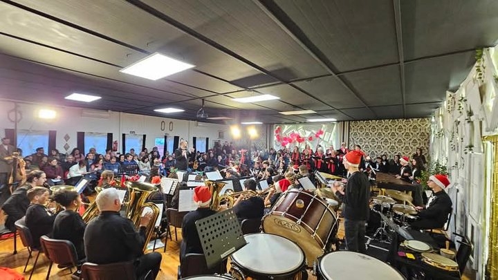 Banda da Covilhã Celebrou o Natal com Música, Talento e Solidariedade